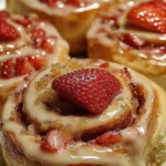 Strawberry Cheesecake Cinnabon Rolls 2 strawberry cheesecake cinnabon rolls 2025 08 12 233012 150x150 1